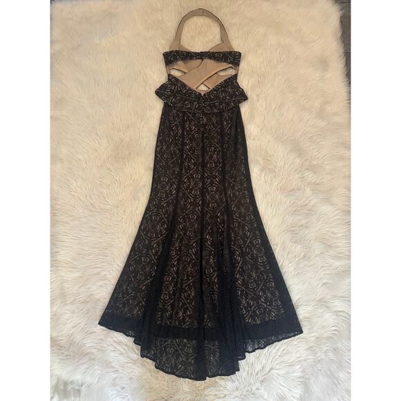 BCBGMAXAZRIA Daga Gown Cutout Halter Lace Peplum Illusion Long Formal Maxi Dress - Picture 9 of 15